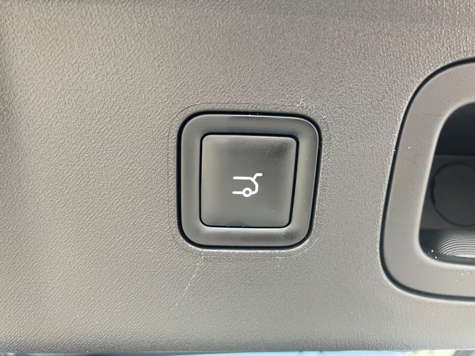 Blå Leapmotor B10 fra 2025
