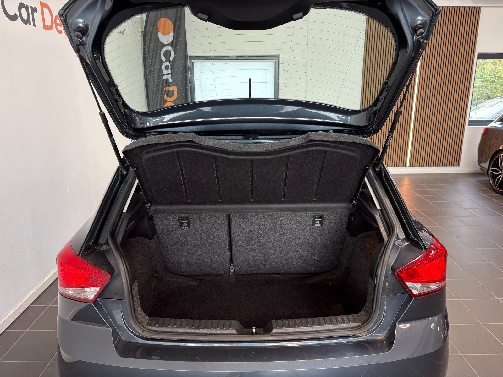 Grå Seat Ibiza fra 2022