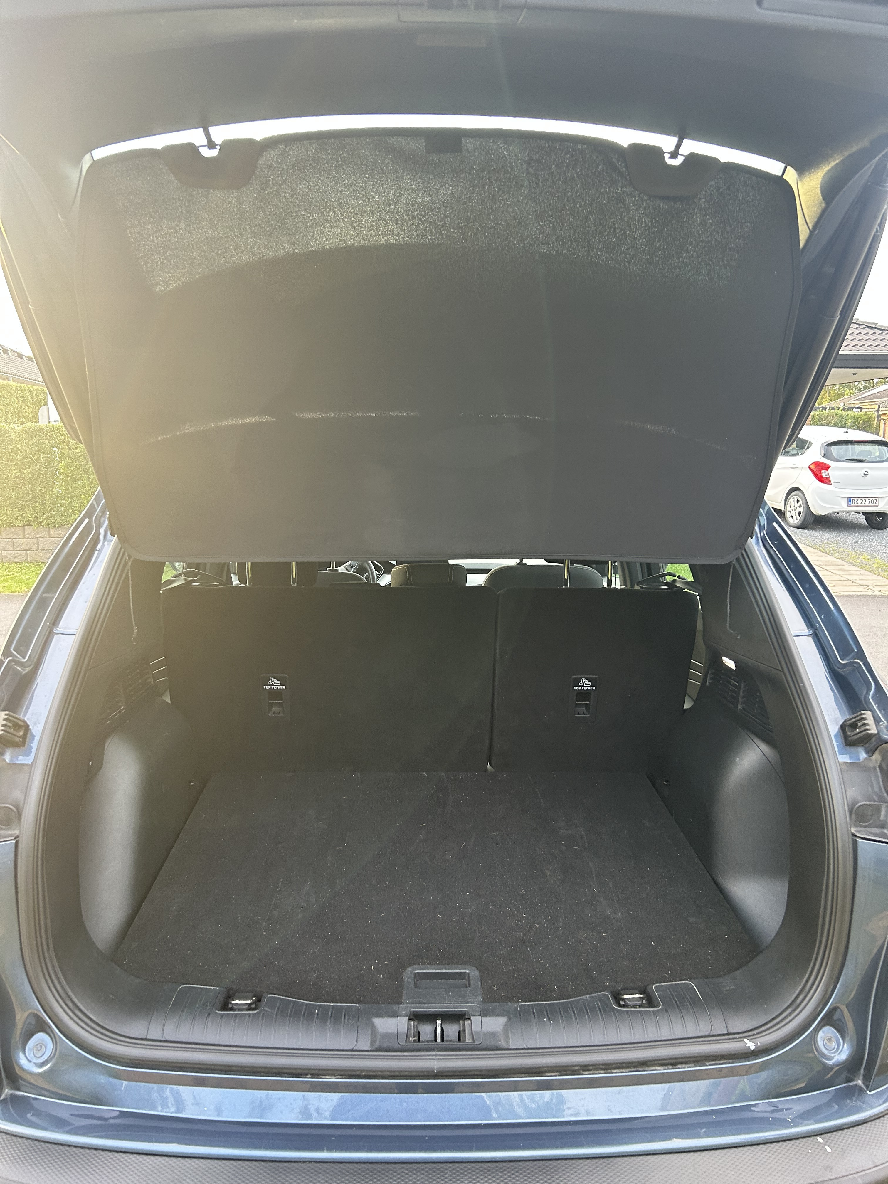 Blå Ford Kuga fra 2022