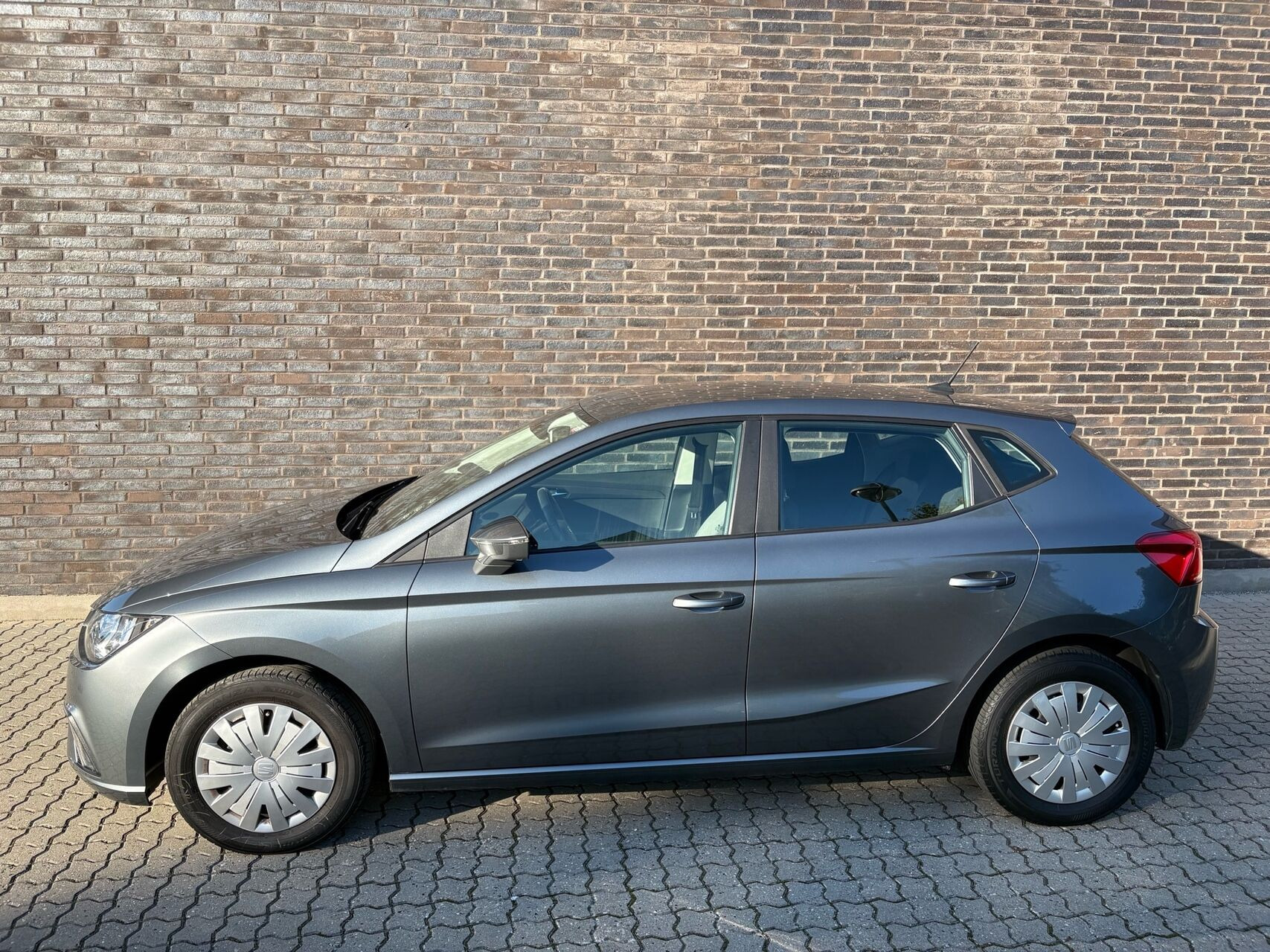 Grå Seat Ibiza fra 2018