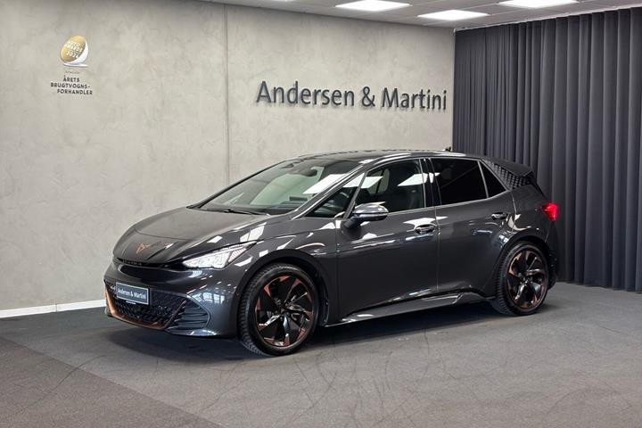 Sort Cupra Born fra 2024