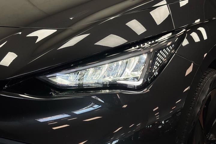 Sort Cupra Born fra 2024
