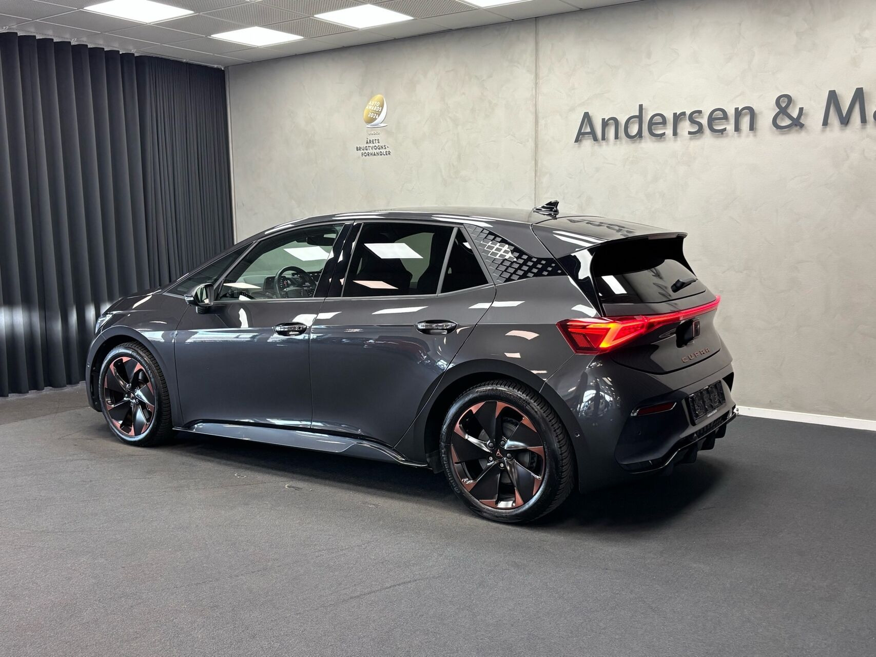 Sort Cupra Born fra 2024