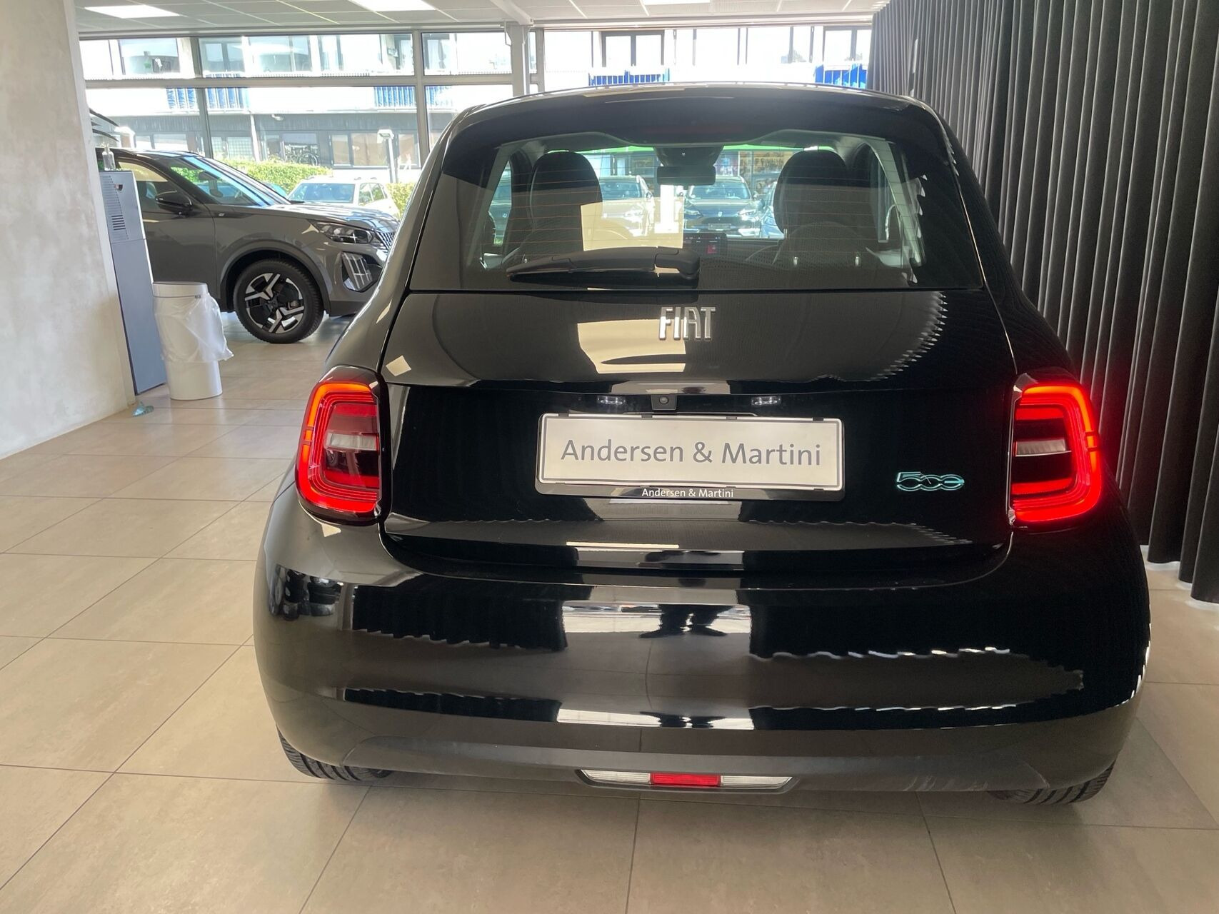 Sort Fiat 500e fra 2023