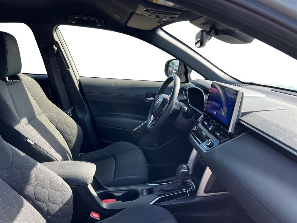 undefined Toyota Corolla Cross fra 2024