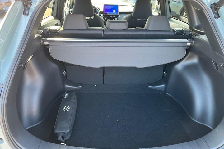 undefined Toyota Corolla Cross fra 2024