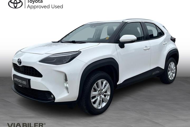 Hvid Toyota Yaris Cross fra 2022