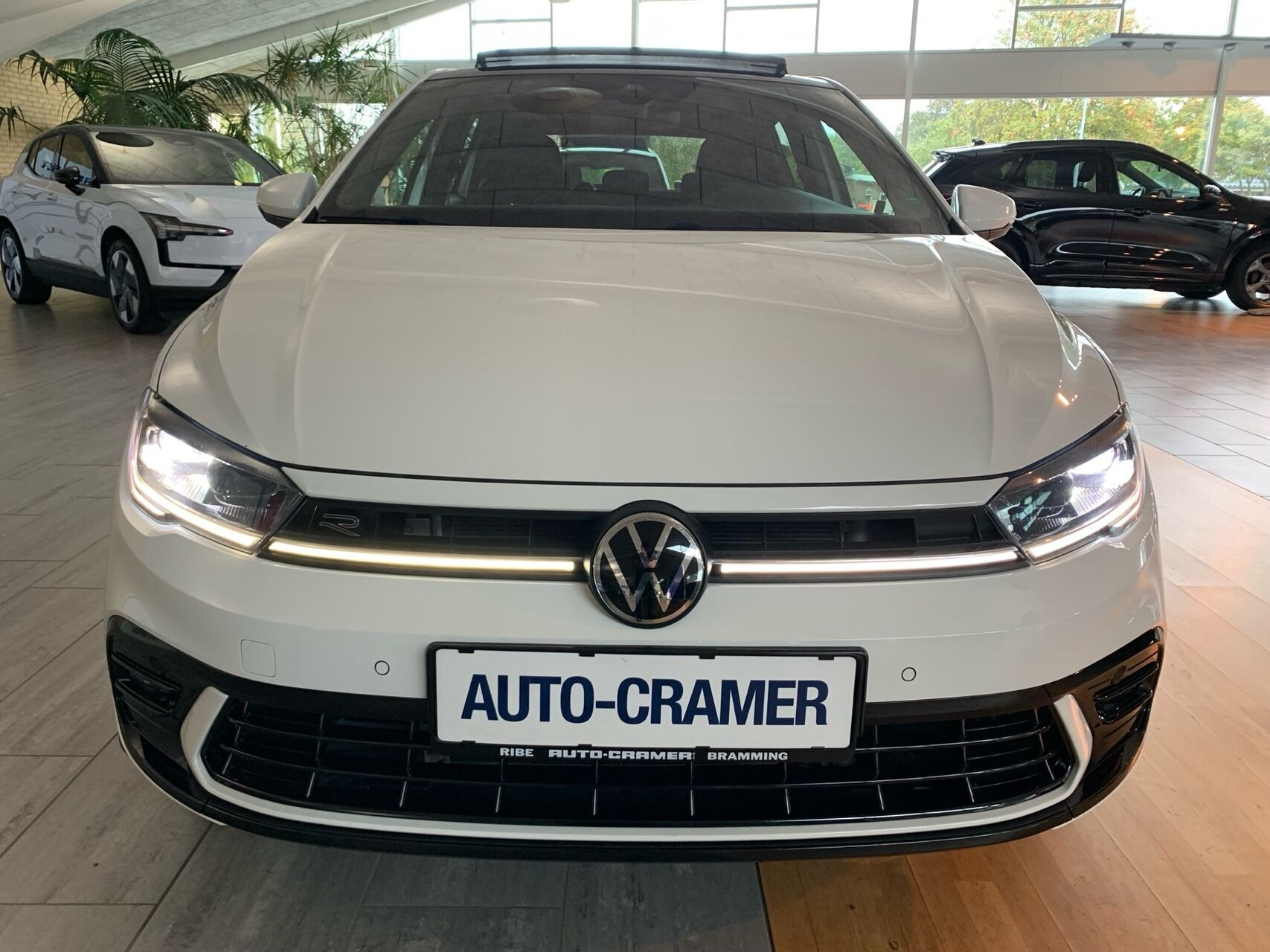 Hvid VW Polo fra 2022
