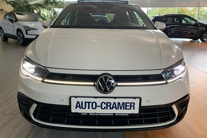 Hvid VW Polo fra 2022