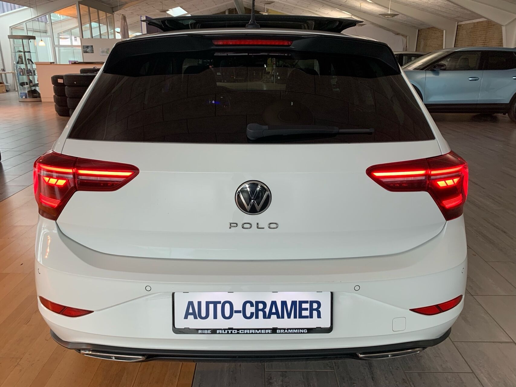Hvid VW Polo fra 2022
