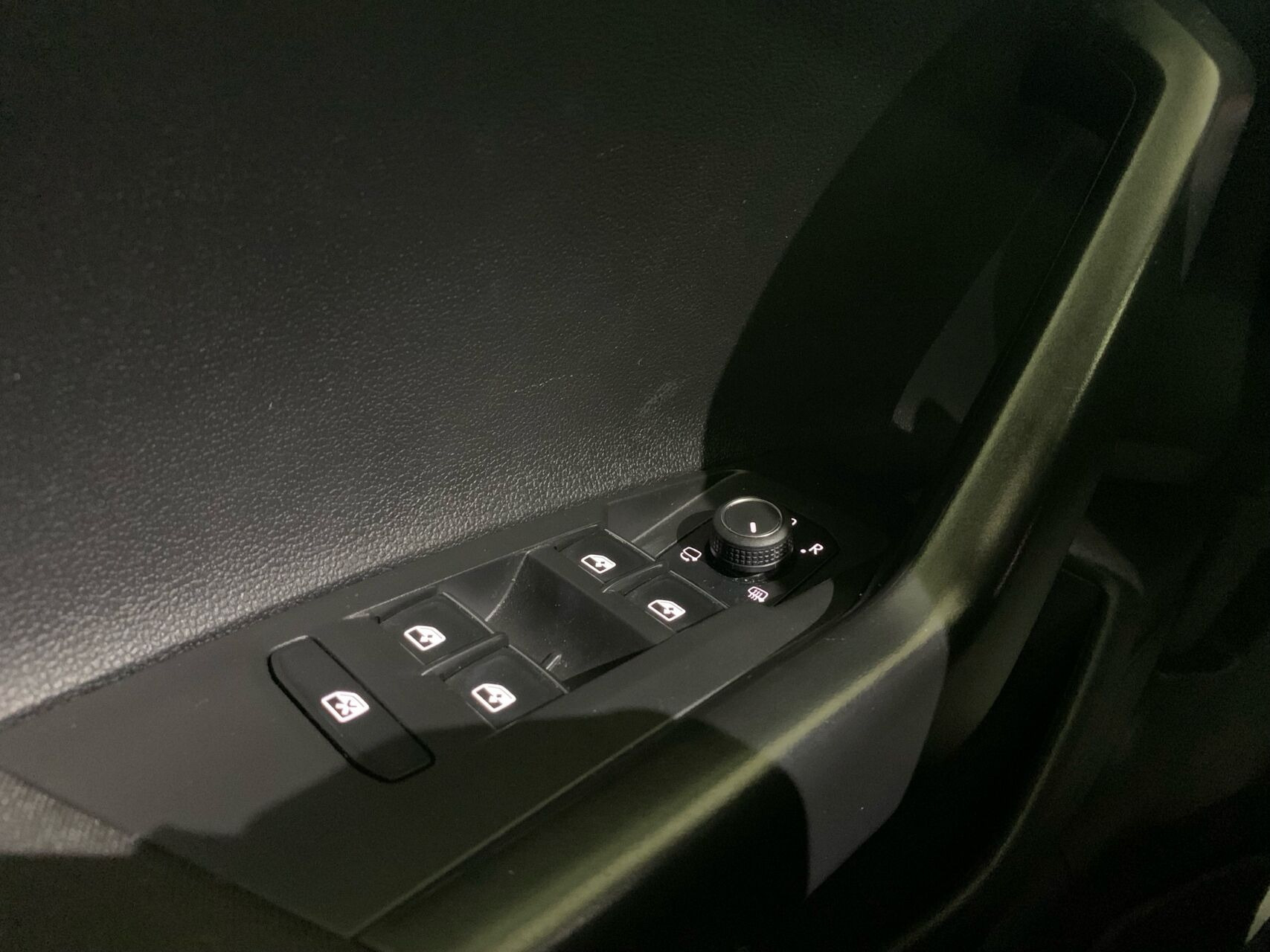 Hvid VW Polo fra 2022