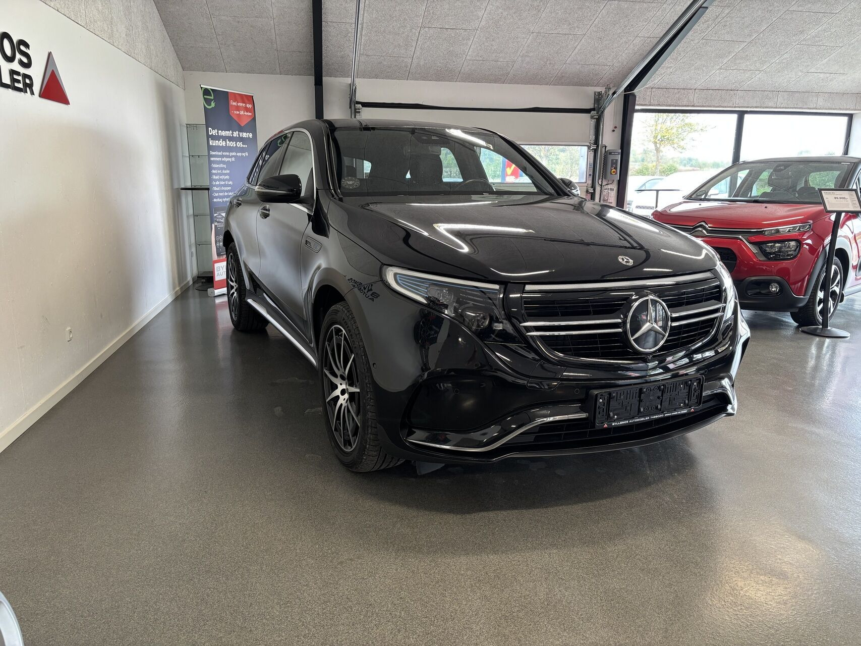 Sort Mercedes EQC400 fra 2021