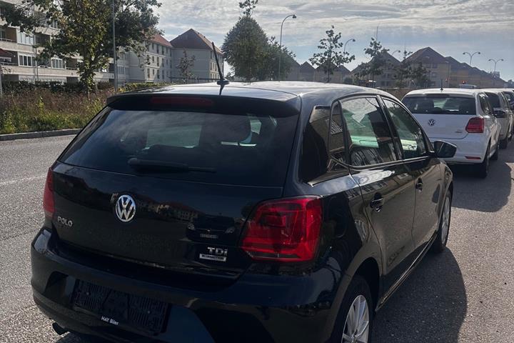Sort VW Polo fra 2017