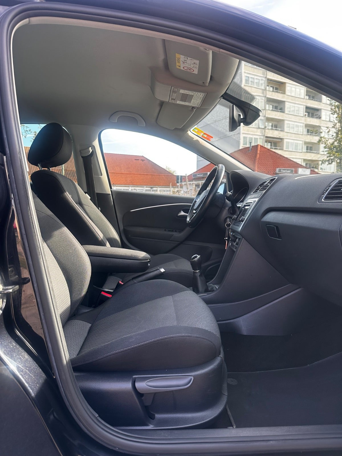 Sort VW Polo fra 2017
