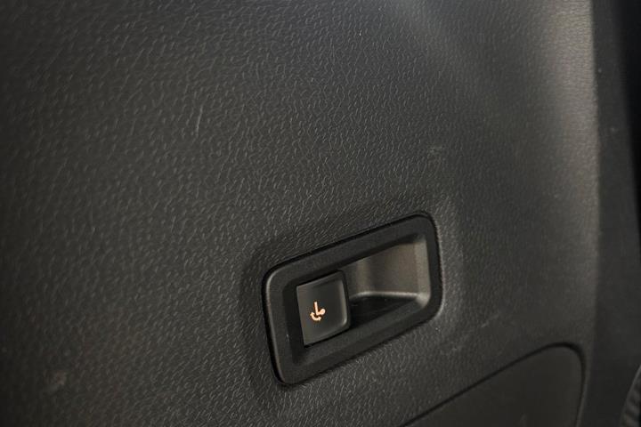 Grå VW ID.Buzz fra 2025