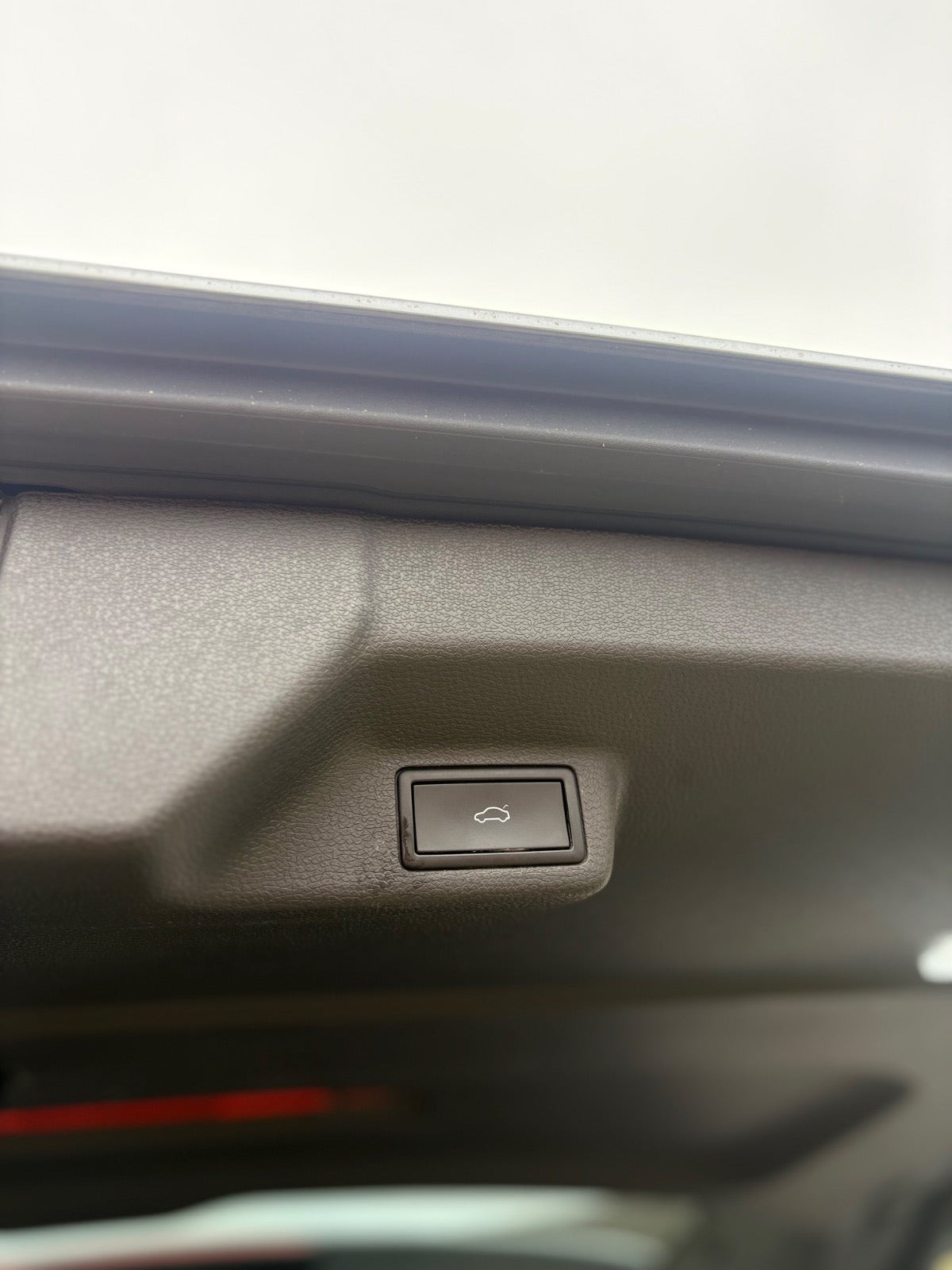 Grå VW ID.Buzz fra 2025