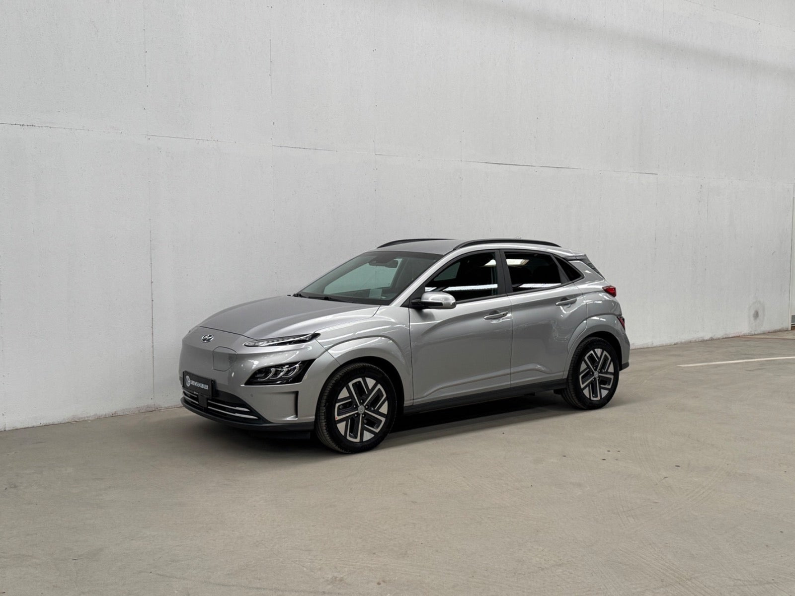 Sølv Hyundai Kona fra 2022