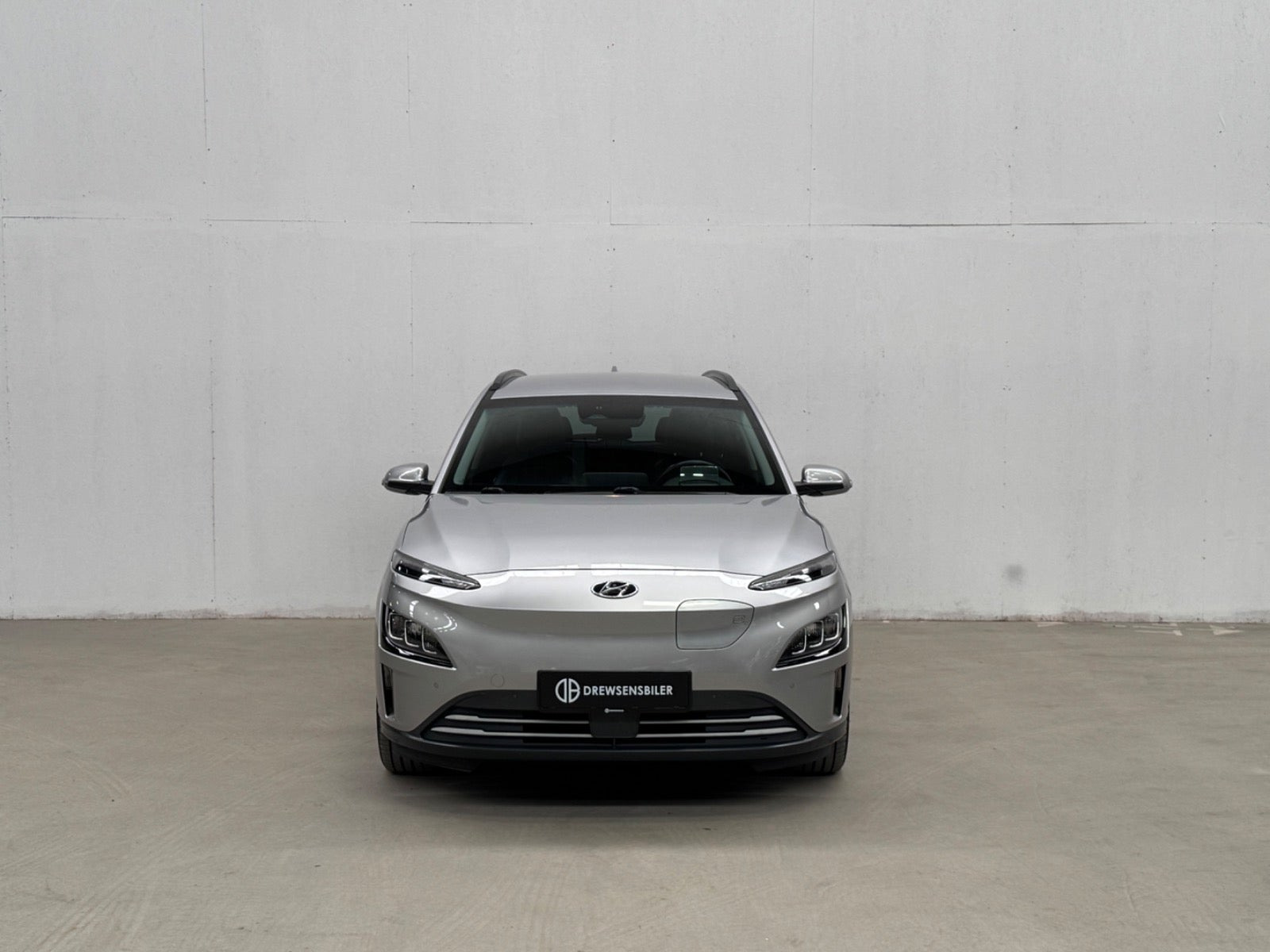 Sølv Hyundai Kona fra 2022