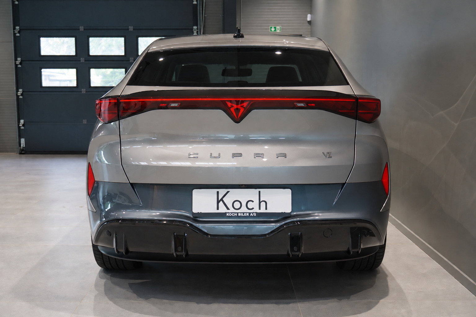 Orange Cupra Tavascan fra 2025