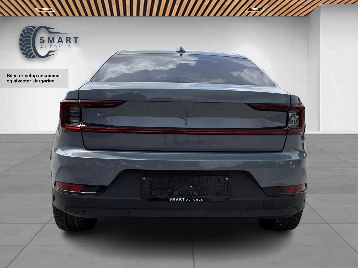 Blå Polestar 2 fra 2021