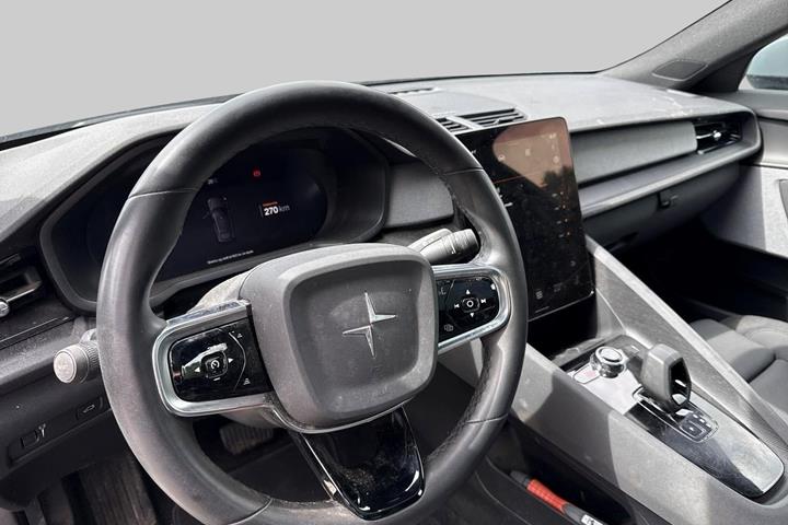 Blå Polestar 2 fra 2021