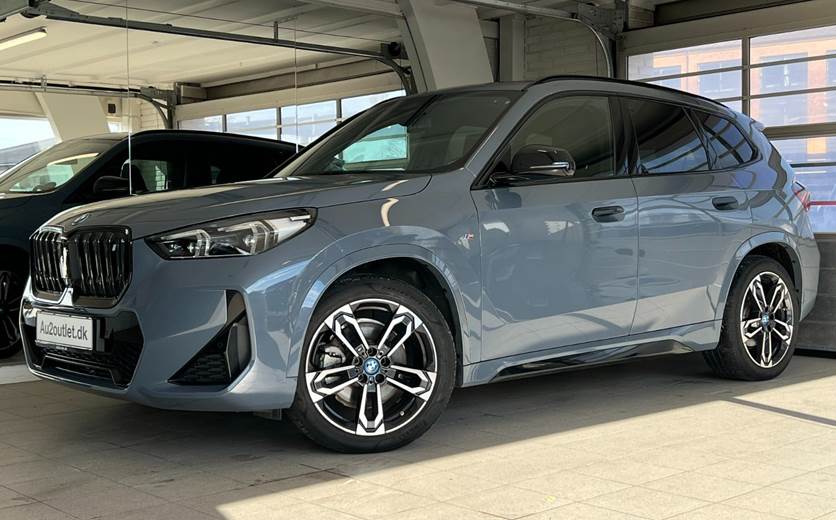 BMW iX1 xDrive30 M-Sport