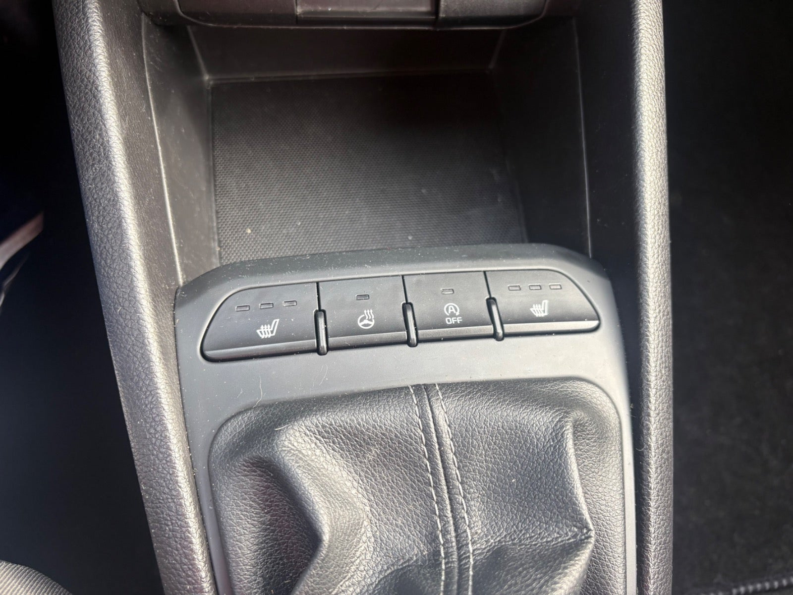 Sort Kia Rio fra 2017