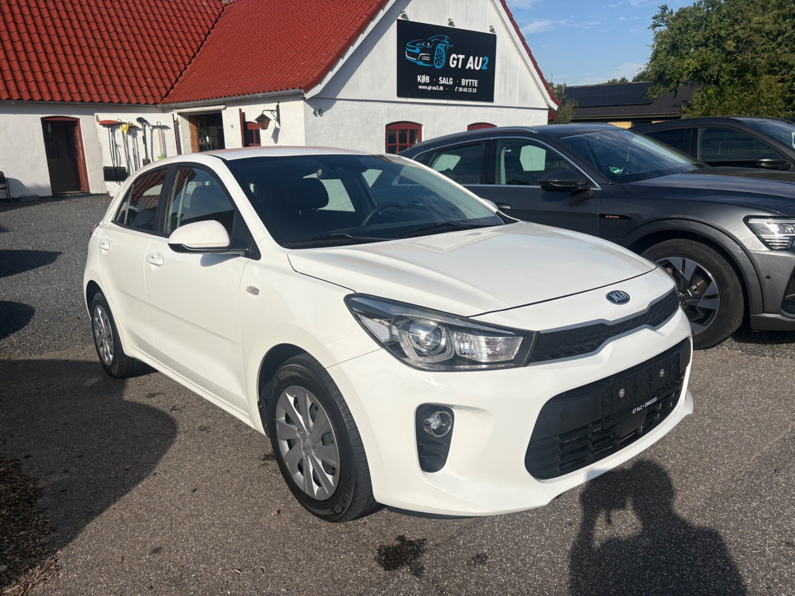 Hvid Kia Rio fra 2017
