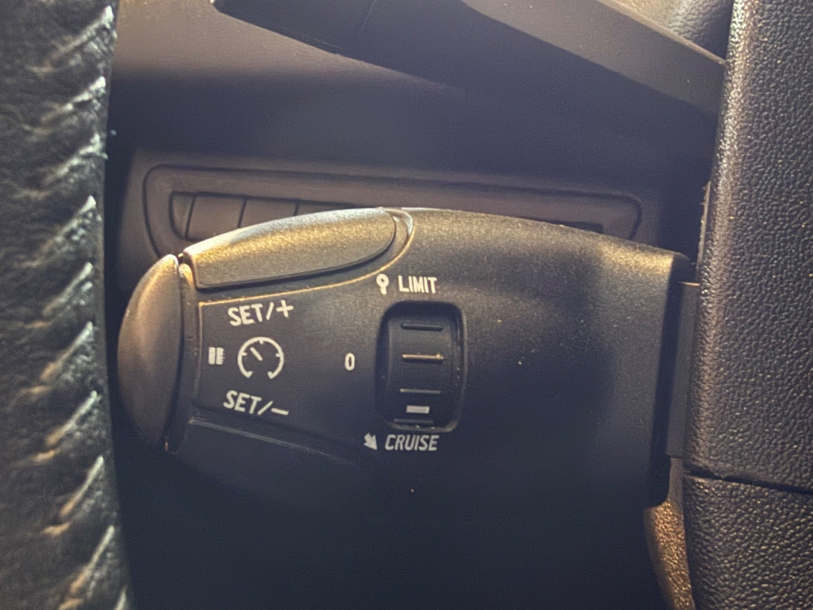 undefined Peugeot 208 fra 2017