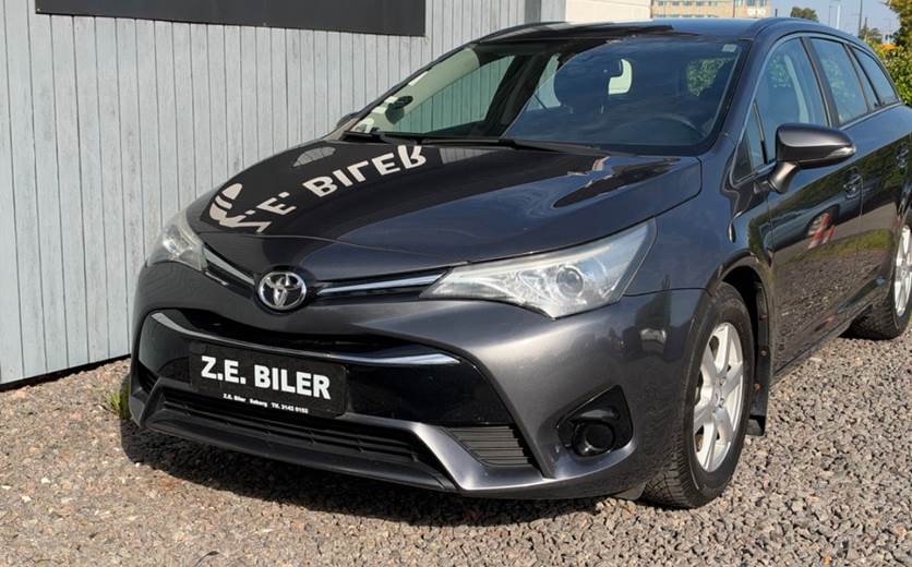 Toyota Avensis 1,6 VVT-i T1 Touring Sports