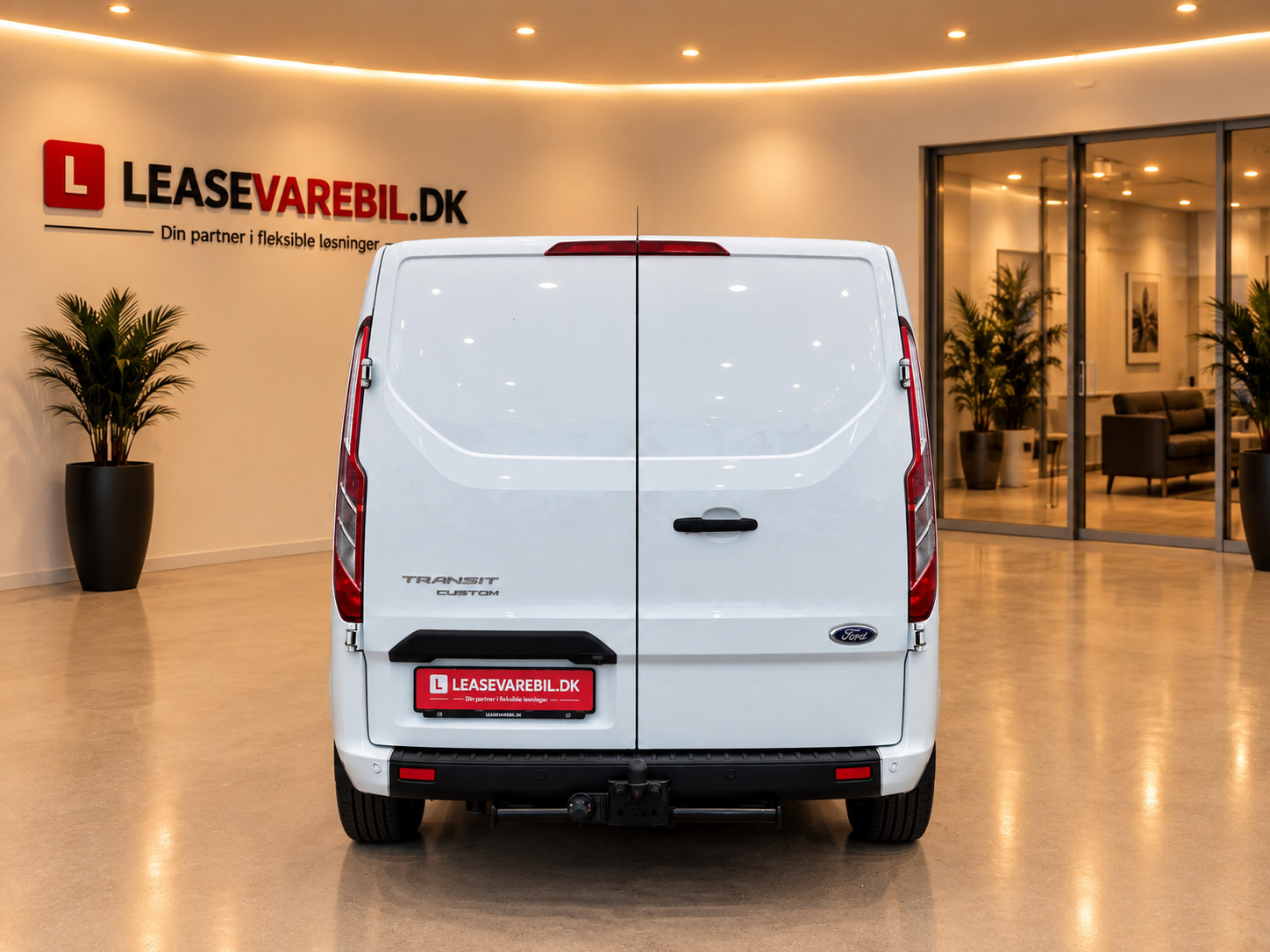 Hvid Ford Transit Custom 320 L2 fra 2022