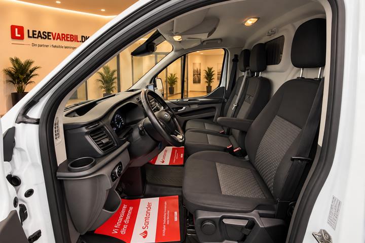 Hvid Ford Transit Custom 320 L2 fra 2022