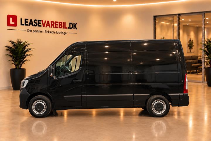 Sort Renault Master III T33 fra 2019