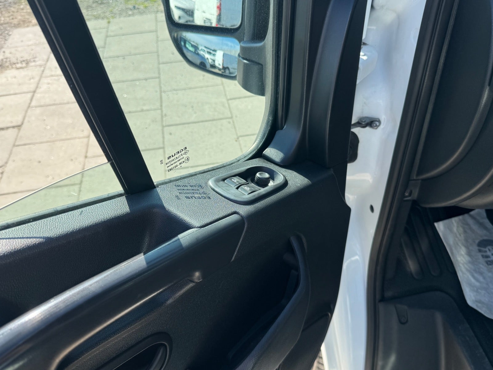 Hvid Renault Master III T35 fra 2018