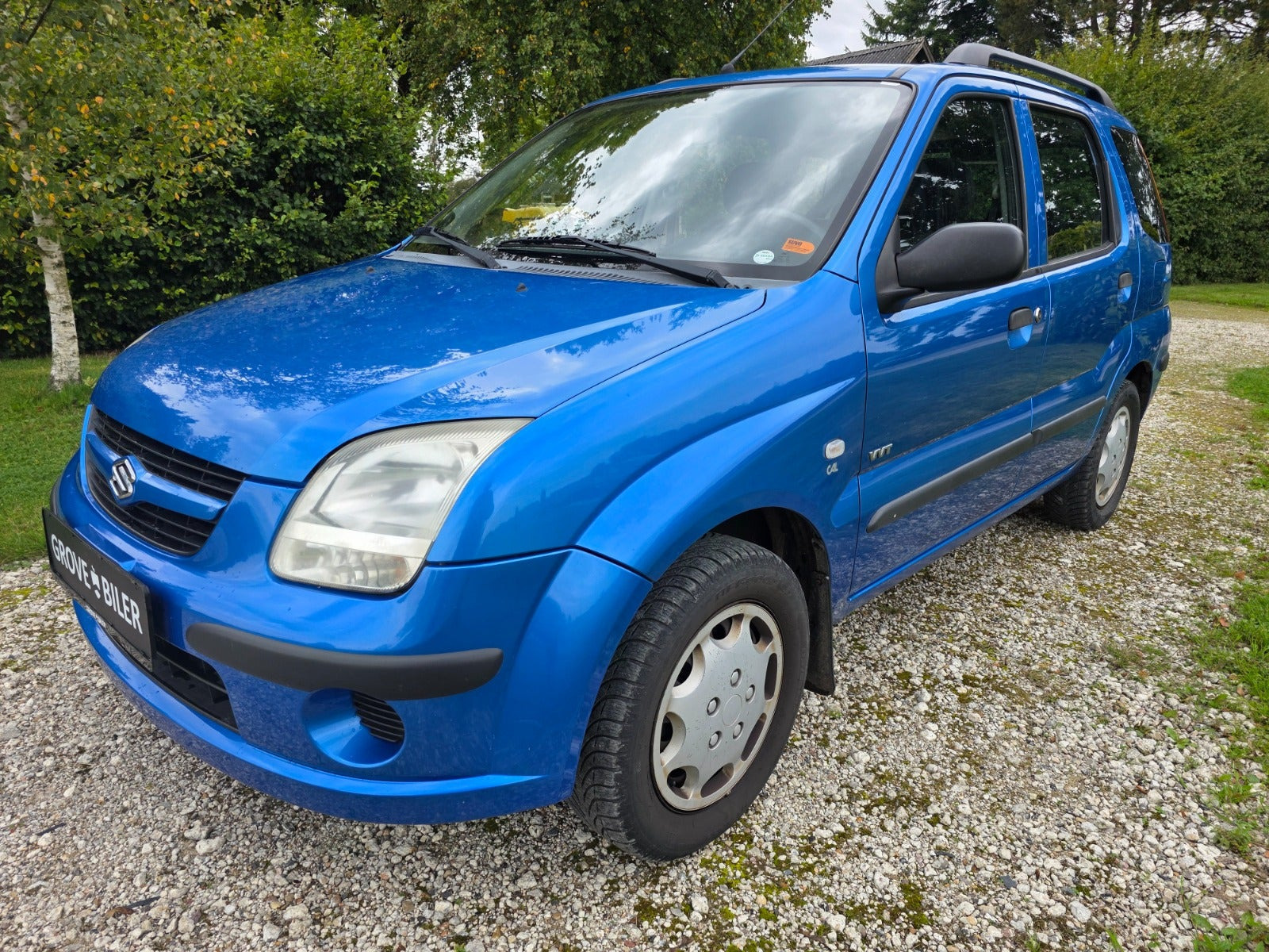 Gul Suzuki Ignis fra 2005