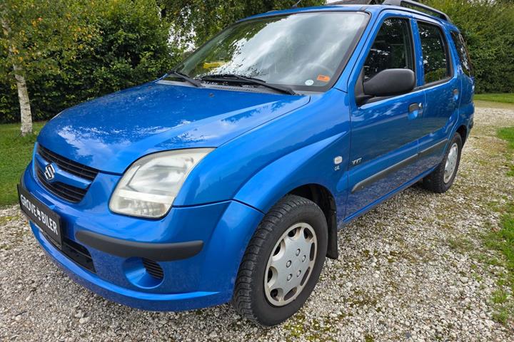 Gul Suzuki Ignis fra 2005