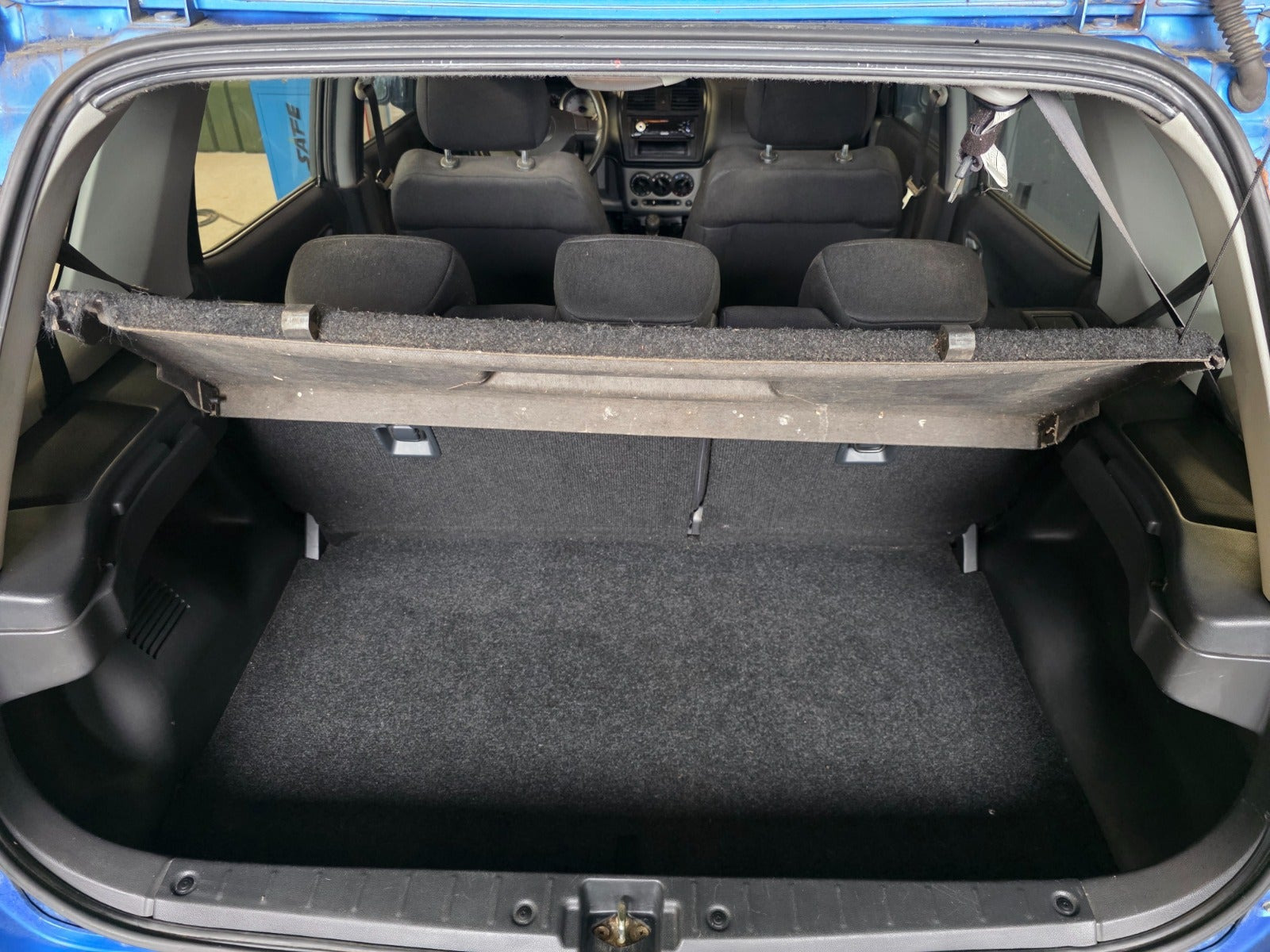 Gul Suzuki Ignis fra 2005