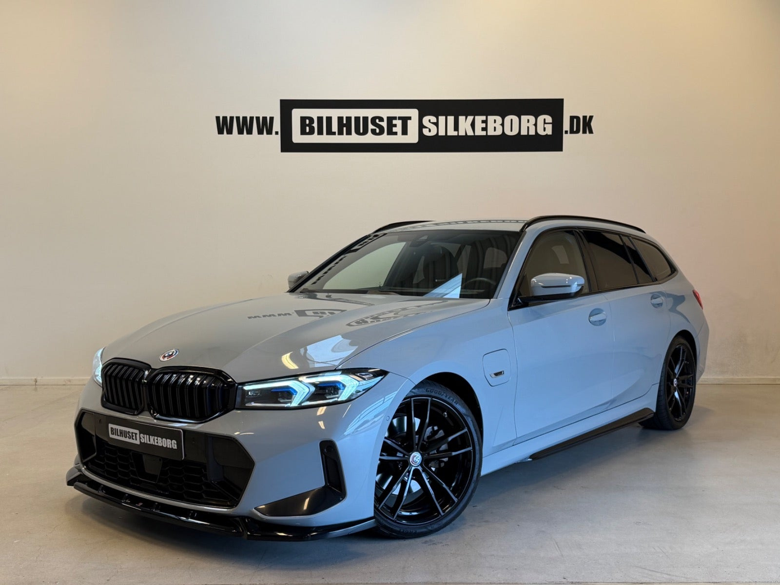 BMW 330e 2,0 Touring M-Sport aut.