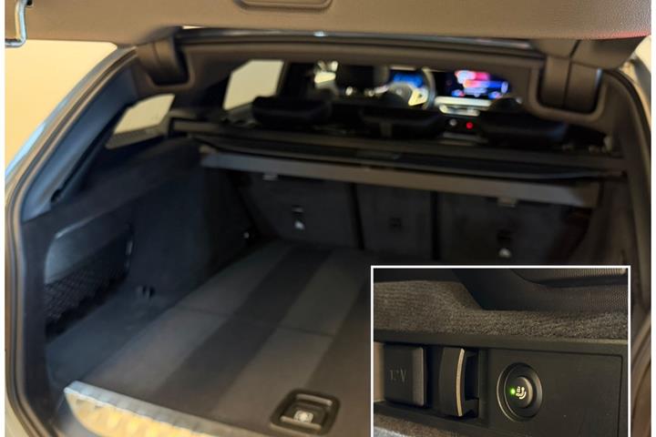 Sort BMW 330e fra 2023