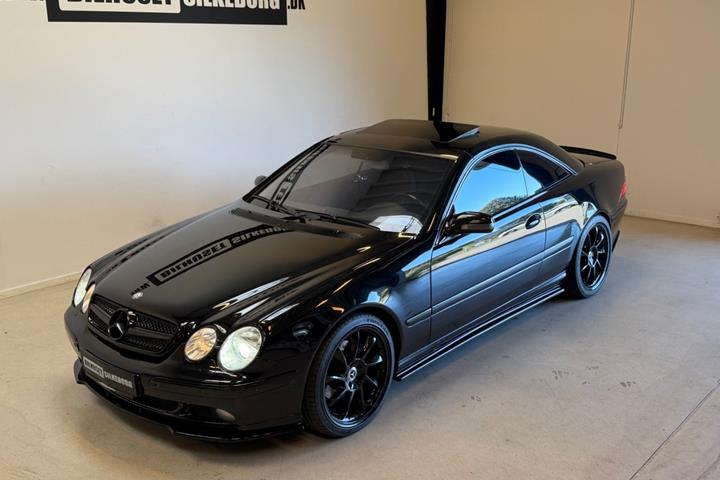Brun Mercedes CL500 fra 2000