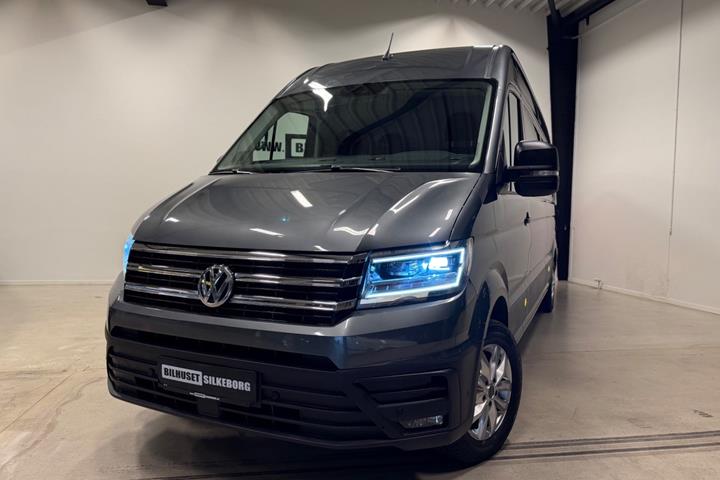 Gul VW Crafter 35 fra 2020