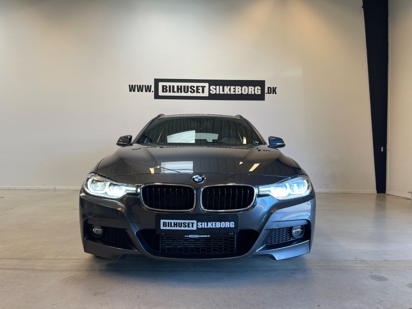 undefined BMW 320d fra 2019