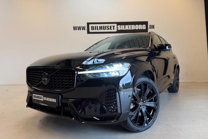 Sort Volvo XC60 fra 2024