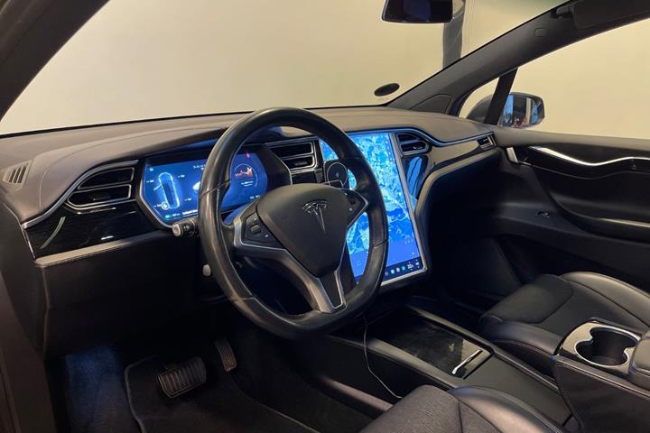 undefined Tesla Model X fra 2017