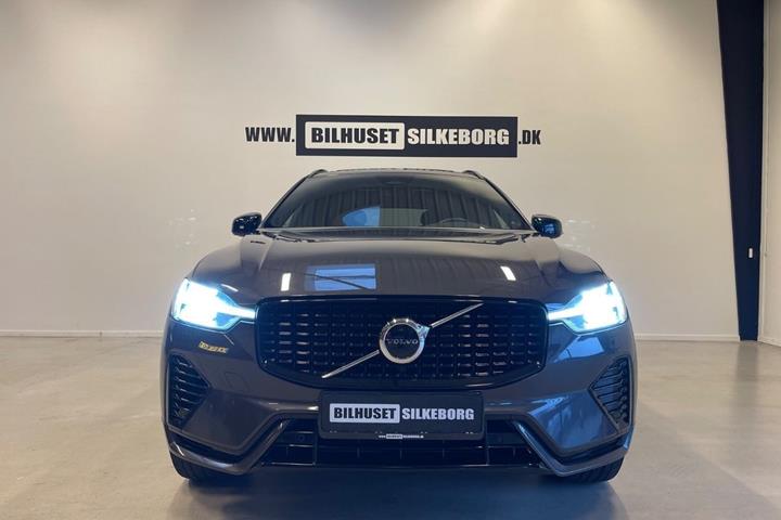 Sort Volvo XC60 fra 2022
