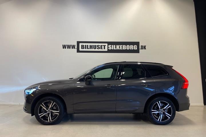 Sort Volvo XC60 fra 2022