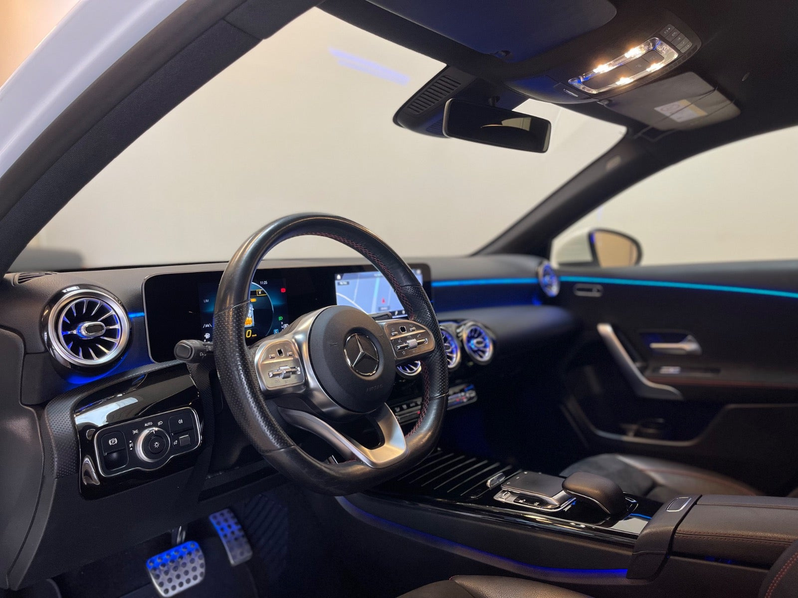 Hvid Mercedes A220 fra 2019