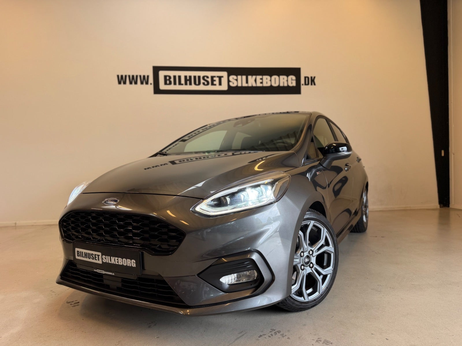 Rød Ford Fiesta fra 2018