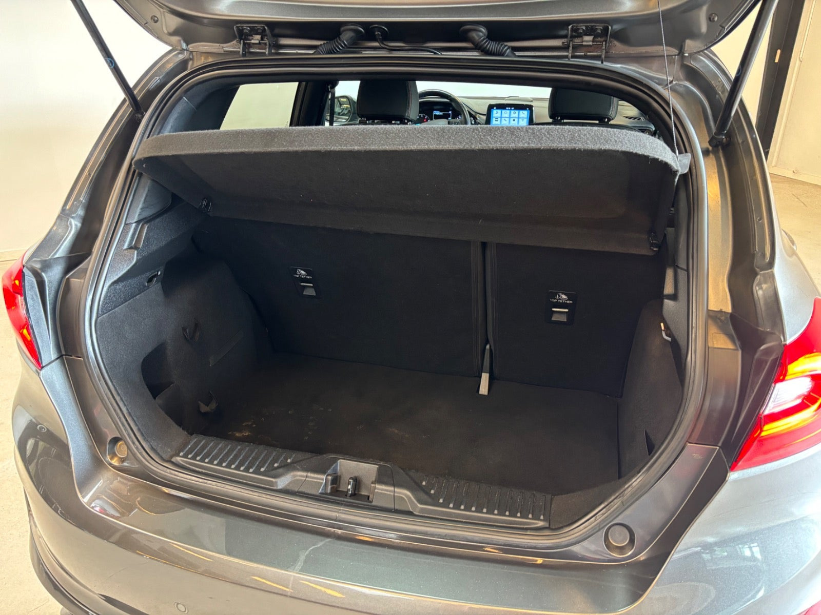 Rød Ford Fiesta fra 2018