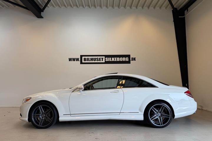 Brun Mercedes CL500 fra 2008